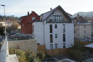 Jena_Ziegehainer Straße_(2)_Neubau Wohngebäude, Hangbebauung, Hangsicherung durch Stützmauer…